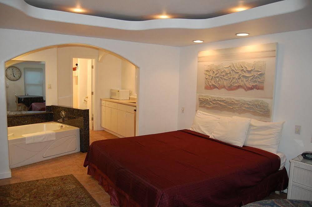 Point 1 Resort & Motel Westerly Exterior foto